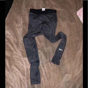 Nike Pro Workout Leggings